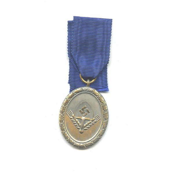 R.A.D medal for Men 1st class (50% gilt wash) plain ribbon 1