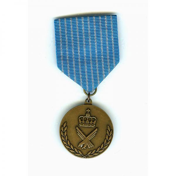 Air Force good Service medal	(L15545)  E.F.  £45 1