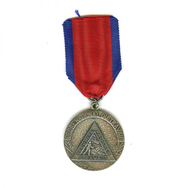 National Order of Work silver	(L17346)  G.V.F. £45 2