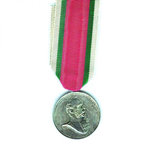 Golden Jubilee medal 1896 silver scarce	(L18430)  G.V.F. £145 1