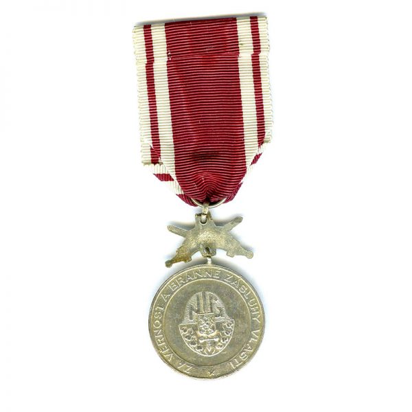 Order Of Charles IV for the National Guard medal of Merit reverse... 2
