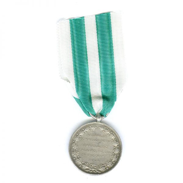 Messina Earthquake Commemorative medal 1908  silver by Giorgi		(L20758)  G.V.F. £150 2