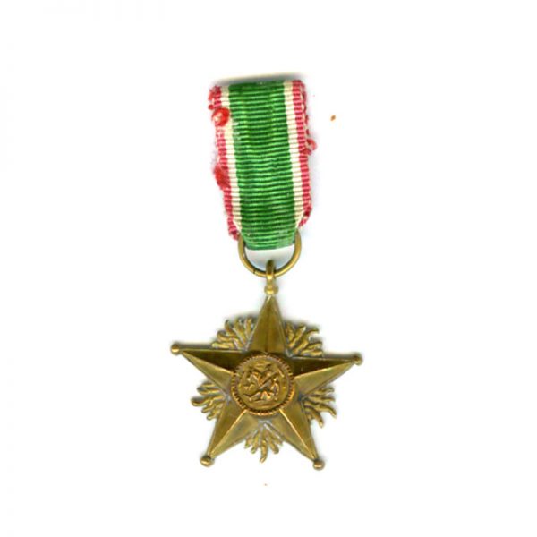 Order of Italian Solidarity 1st type Knight 	(L20805)  G.V.F. £35 1