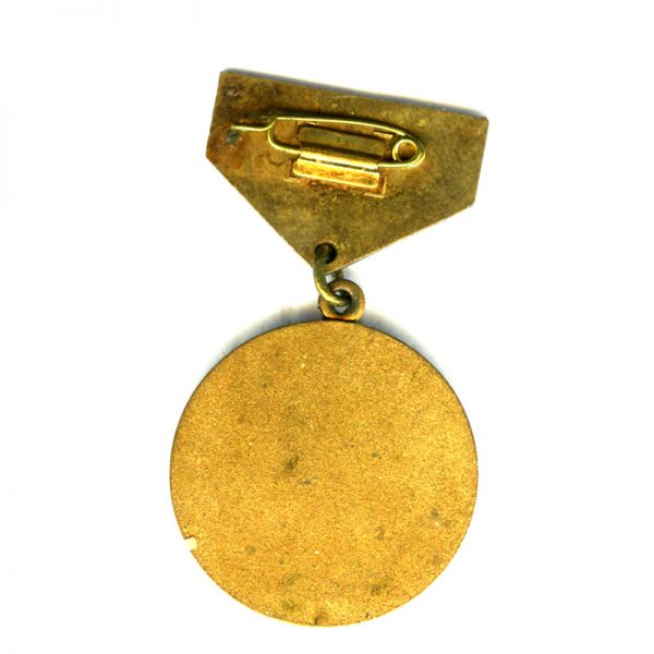 W.W.2 service medal 	(L24196)  G.V.F. £45 2