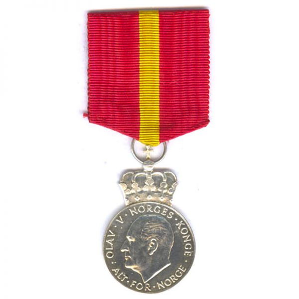 Olav V Kings silver merit medal named to Arne Aamodt  1965			(L25366... 1