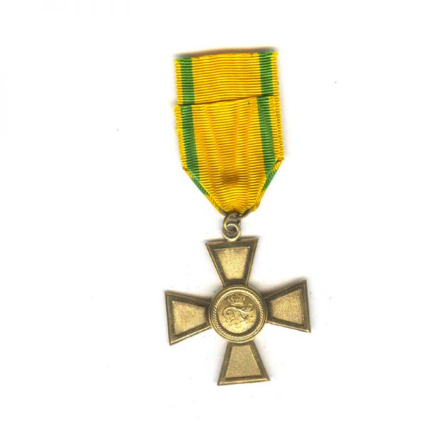 Order of the Zahringen Lion Golden Merit Cross	(L27716)  N.E.F. £110 2