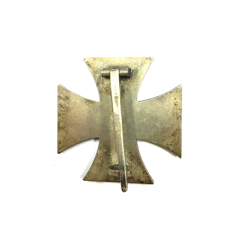 Iron Cross 1939 1st class magnetic/iron core 2