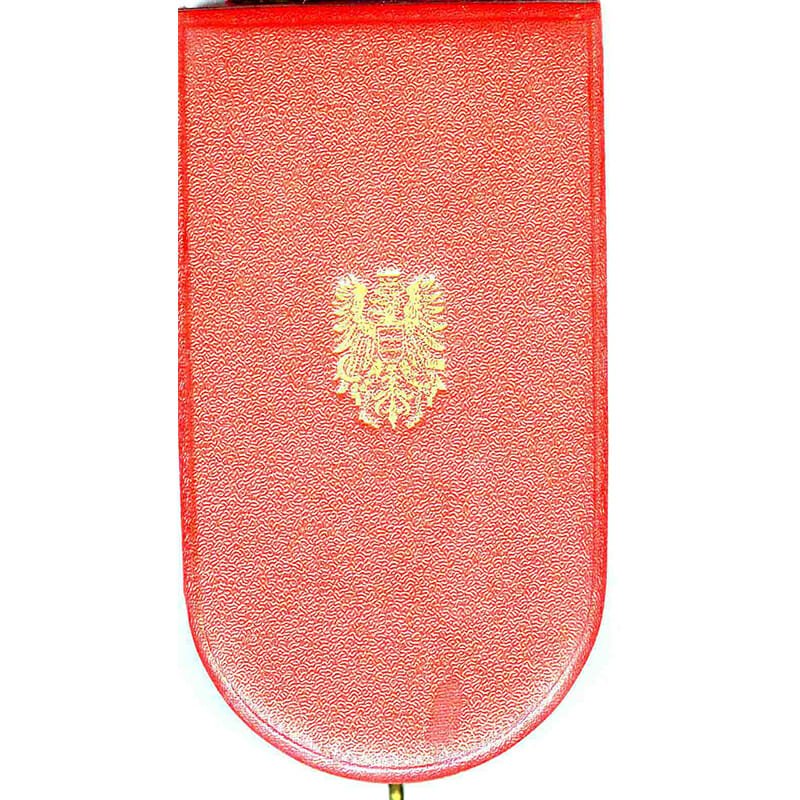 Republic of Austria  Republic Order of Merit Type II 1952 knight 3