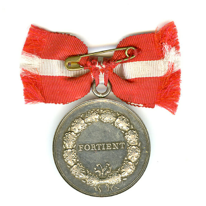Medal of Merit  Frederick IX  to Helgfa Koelfeld with bow ribbon 2