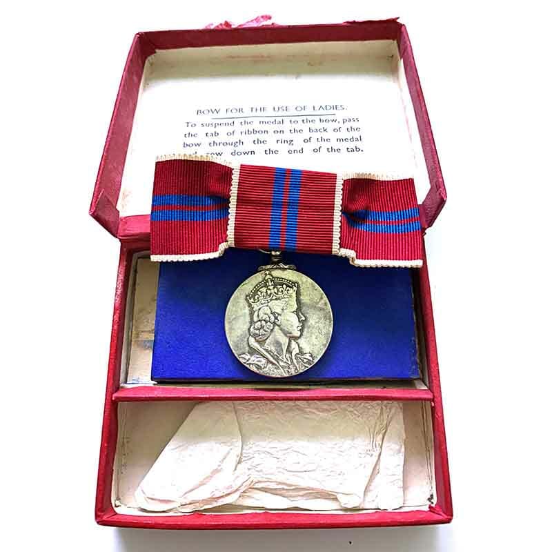 1953 Coronation medal EIIR Ladies bow 1