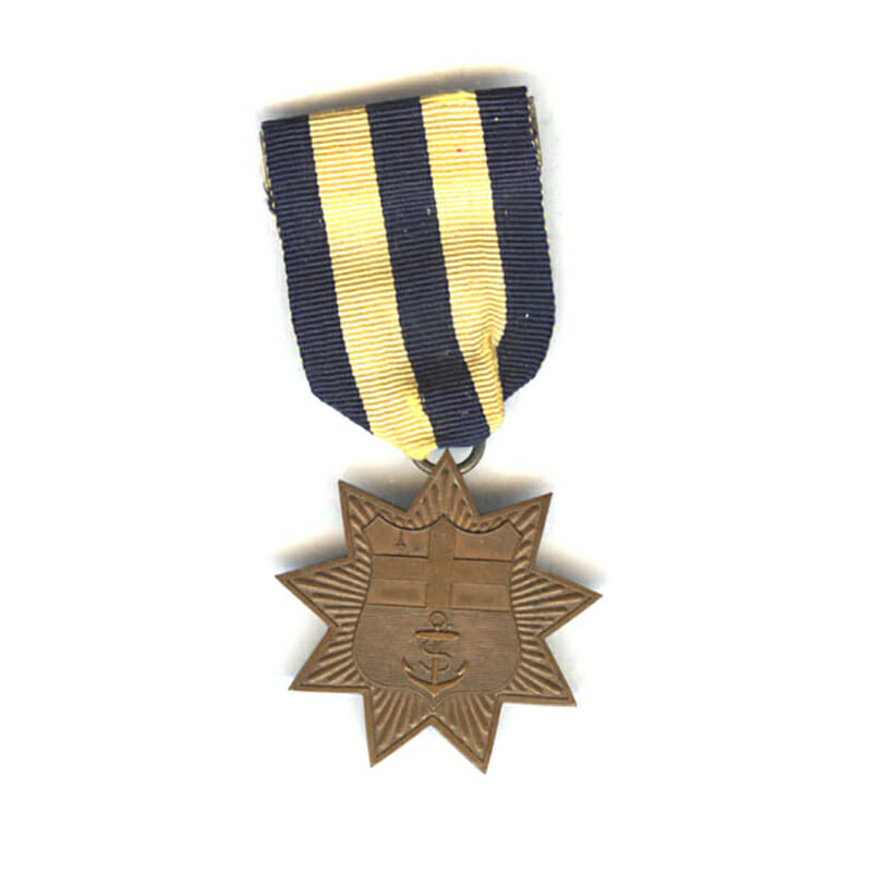 Lloyd’s Medal for Meritorious Services 1