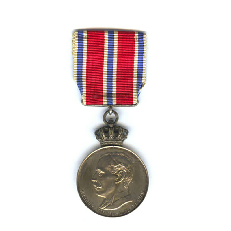 Haakon VII Royal Medal for Heroic Deeds (Lifesaving) small type 1