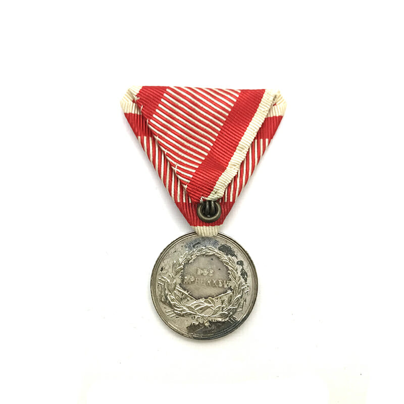 Medal for Bravery Franz Joseph I   1866-1914 small silver unsigned 2