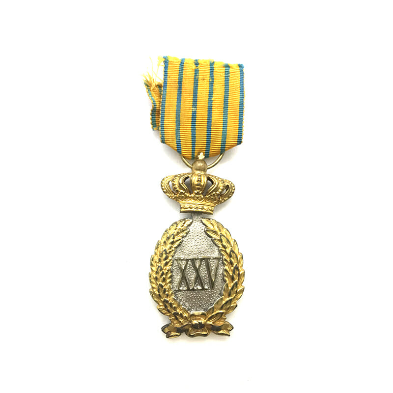 Officers Decoration for L.S.G.C. 1st type 1872-1930 for 25 years 			(L28061)  G.V.F... 2