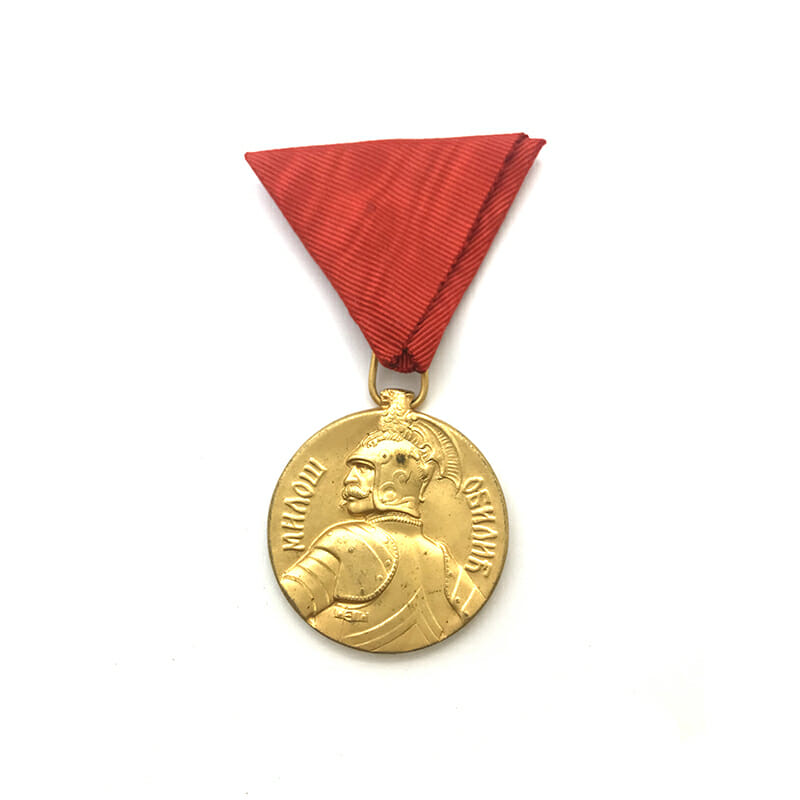 Milosh Oblitch Bravery medal  large gold 1