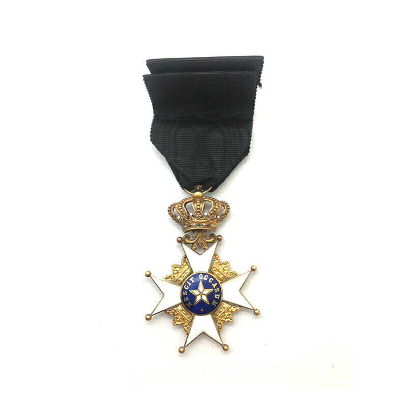 Order of the North Star Officer in Gold in  case 2