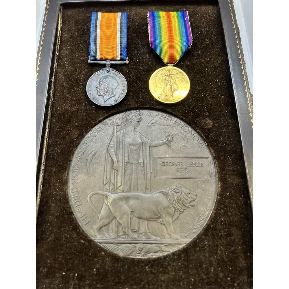 WW1 Pair Plaque Lt Reid 7th Dragoon Guards 1