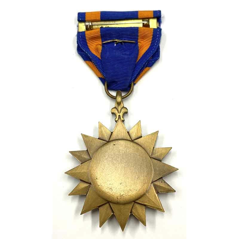 Air  medal with oak leaf 2