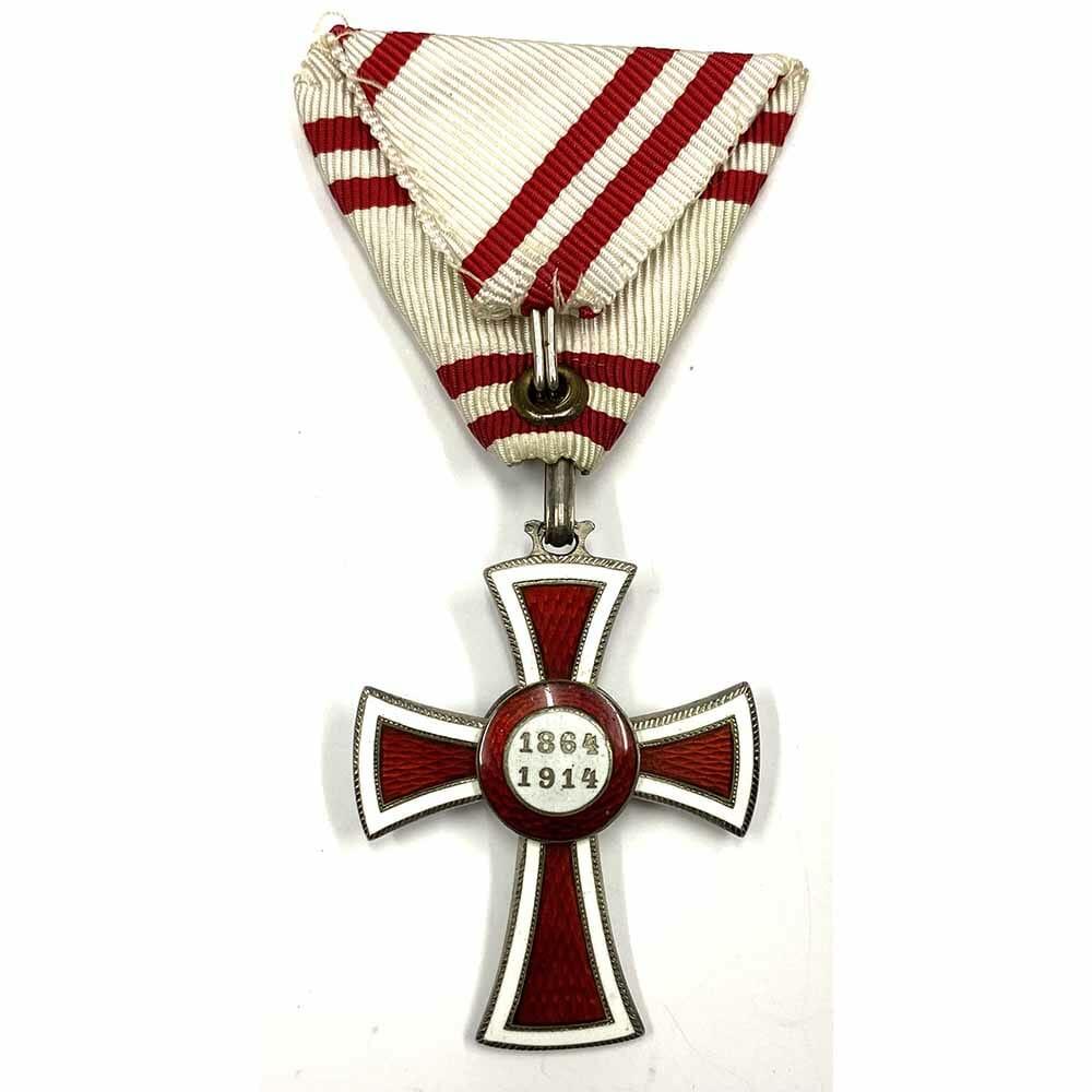 Red Cross Honour Decoration 1914-1918 2nd class(1864-1914) without  war decoration  rare... 2