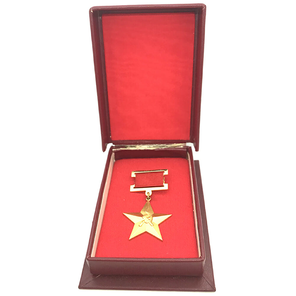 Gold Star  Hero of Socialist Labour of the People’s Republic... 4