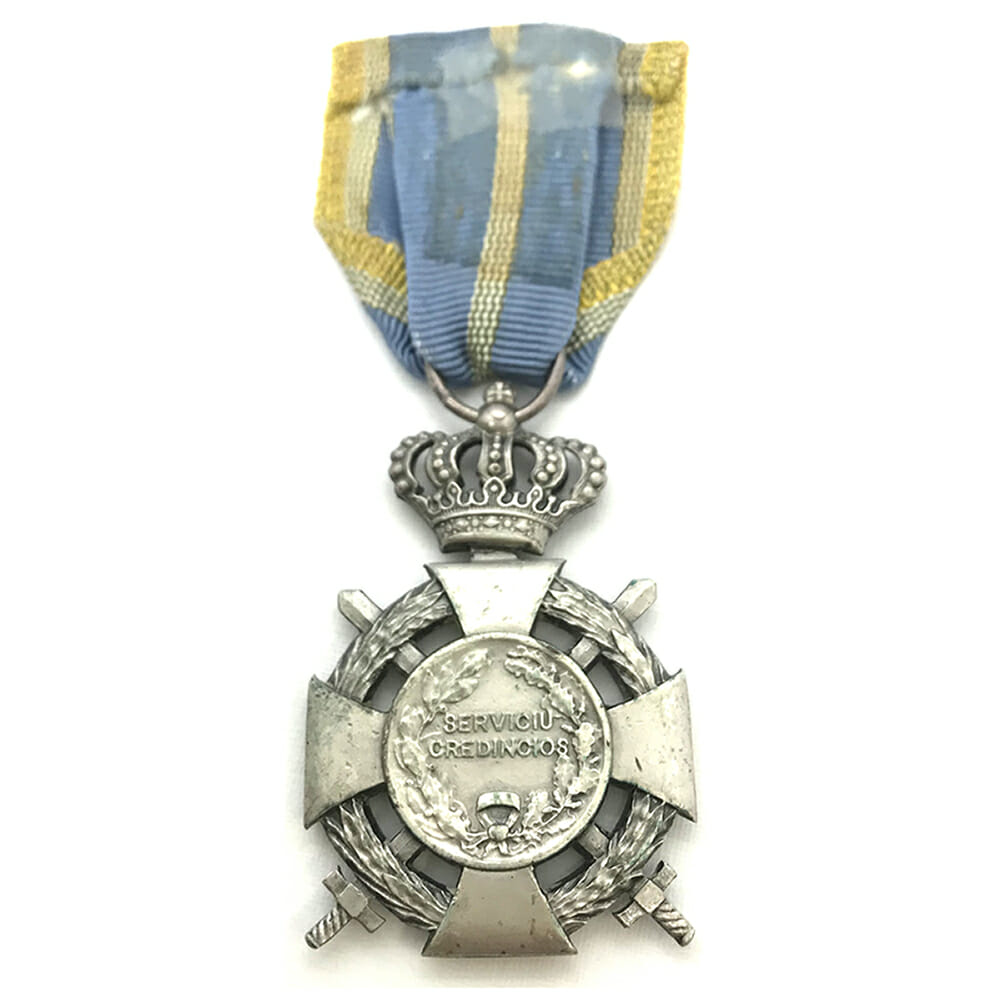 Loyal Service Cross 2nd type 2nd class with swords silvered			(L21424)  G.V.F... 2
