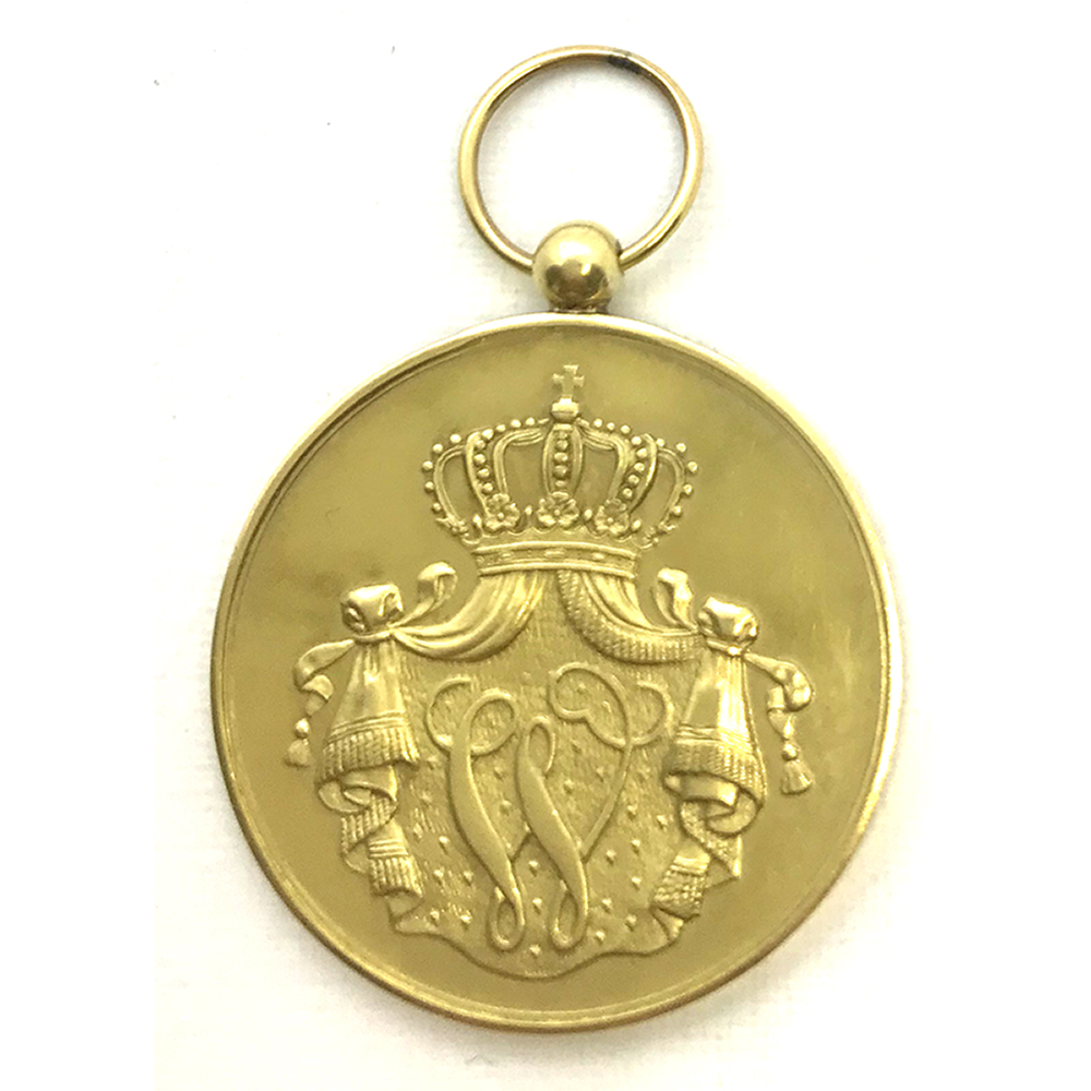 Army Long service medal Gold hallmarked 2
