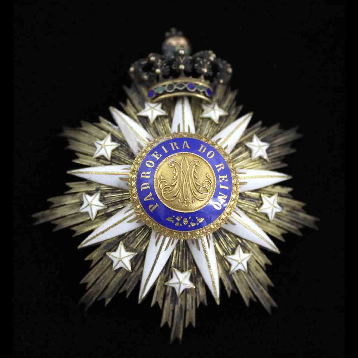 Order of  Villa Vicosa Grand Cross breast star 1