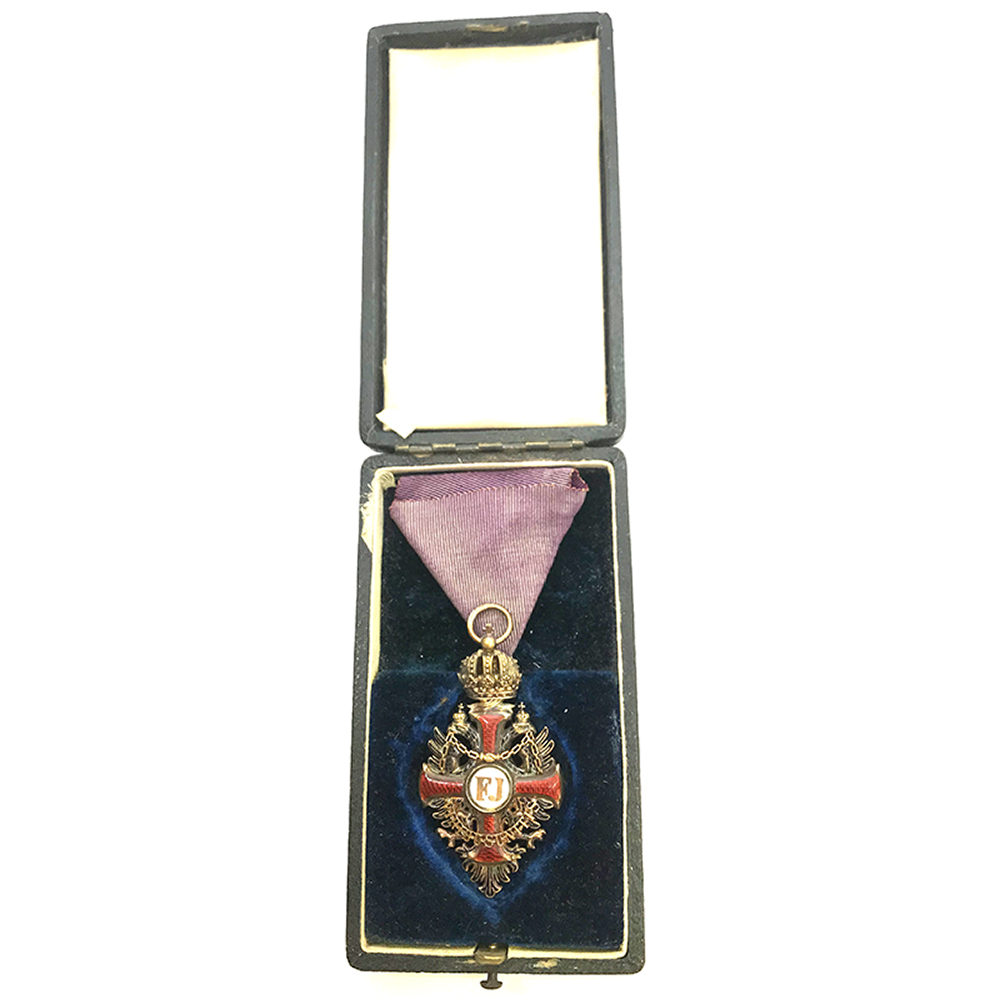 Order of Franz Joseph Knight gold 4
