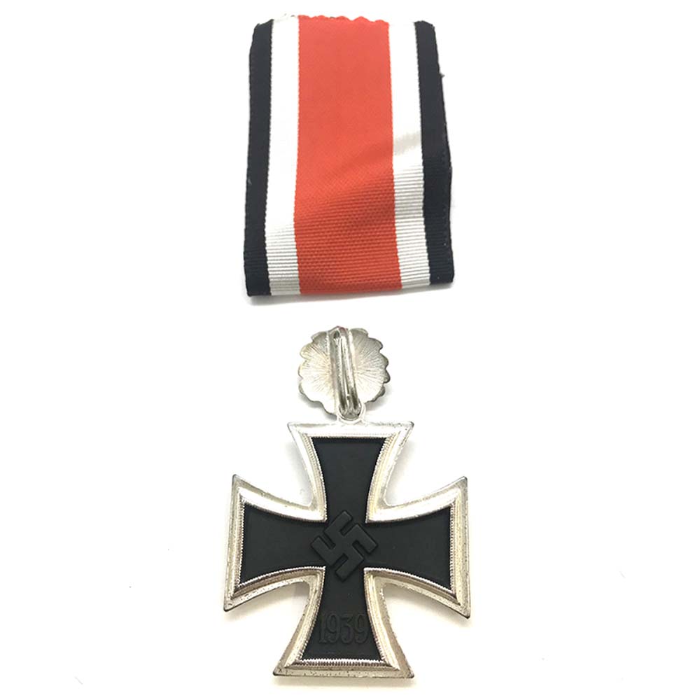 Knights Cross of the Iron Cross with oakleaves modern good quality copy... 2