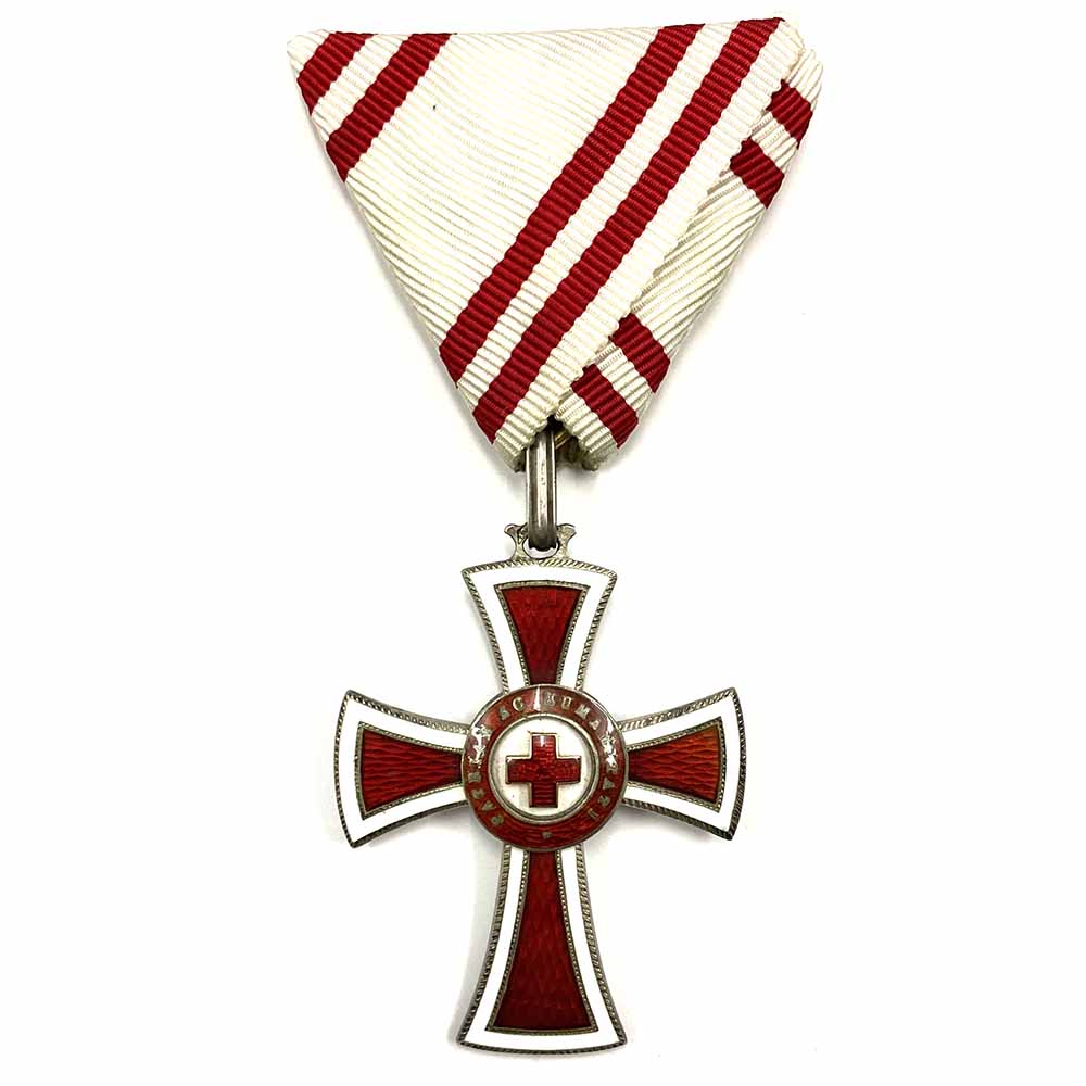 Red Cross Honour Decoration 1914-1918 2nd class(1864-1914) without  war decoration  rare... 1