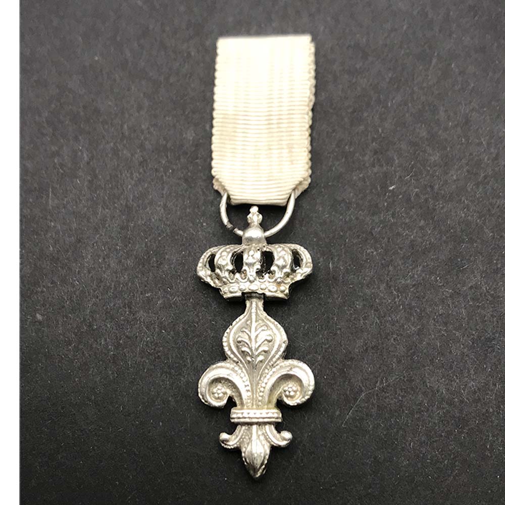 Order of the Lys 1st Type silver with Crown 1
